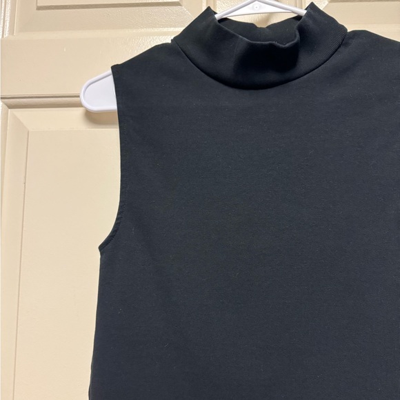 Zara Mock Neck Tank - Picture 4 of 4